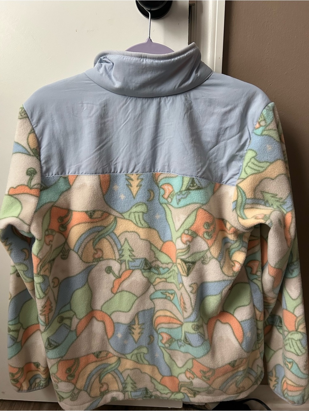Columbia Fleece- Never Worn - Picture 2 of 4